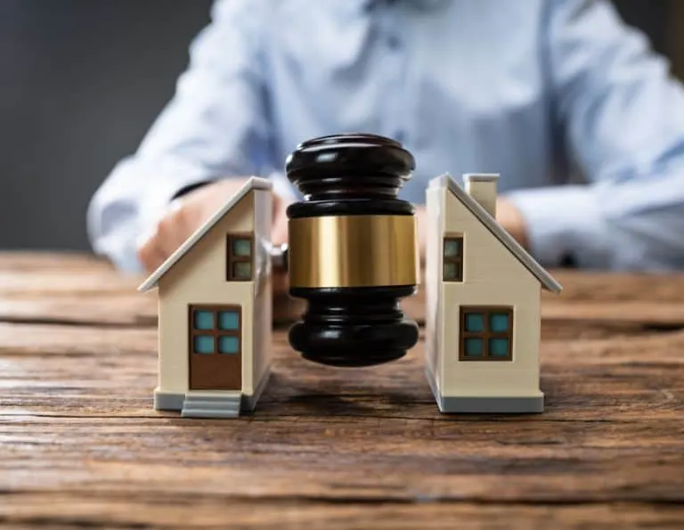 Divorce-Settlement